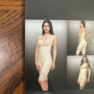 isavela Compression Garmet XL  Full Body Bodysuit Open Bust Post Surgery Beige
